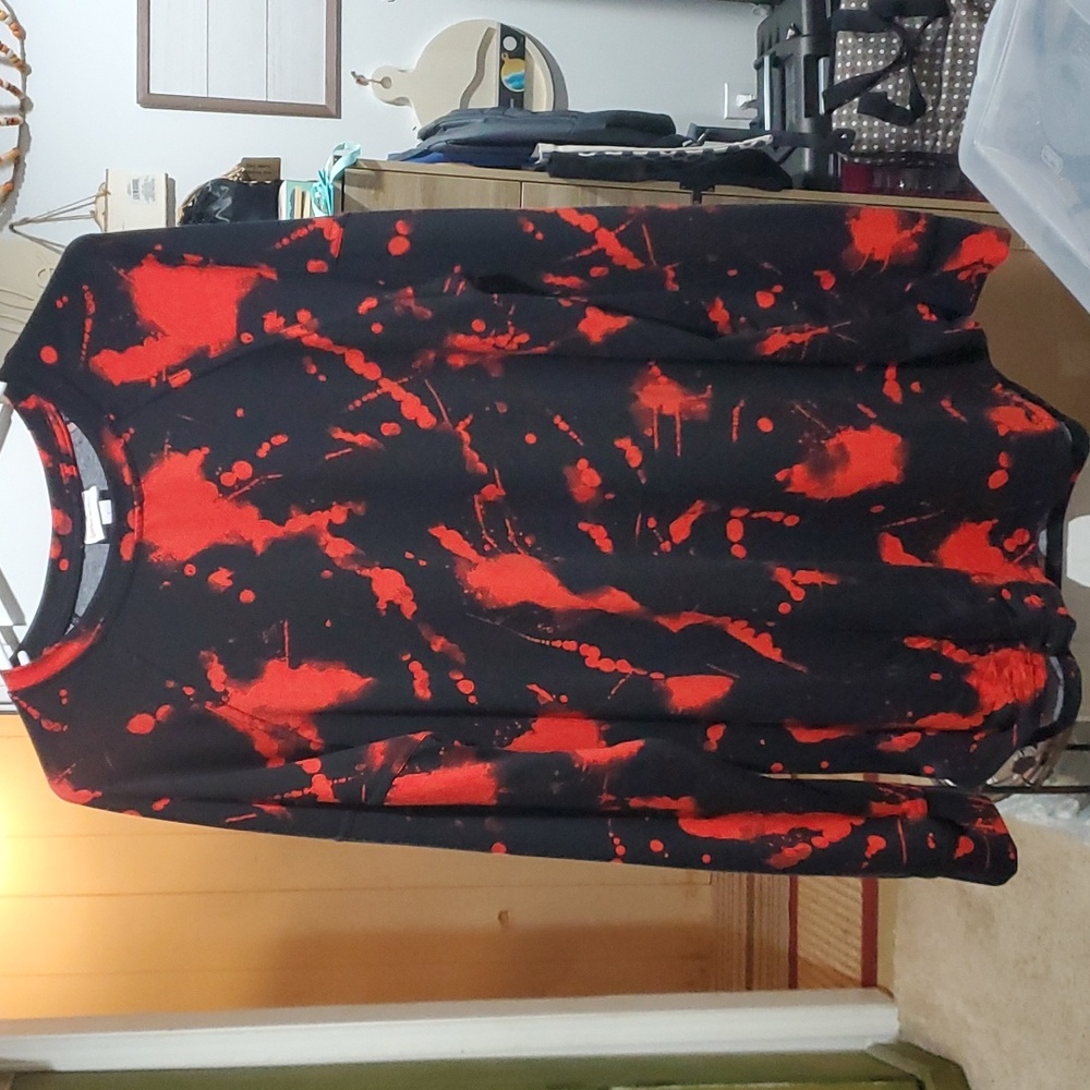 Lularoe erin halloween top